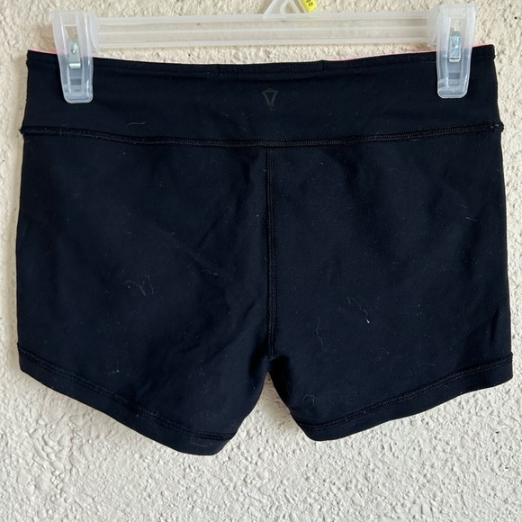 Ivivva by Lululemon Black Rhythmic Shorts Reversible Girls 14 Biker Stretch - Picture 3 of 4